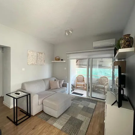 Apartment Cozy In Limassol