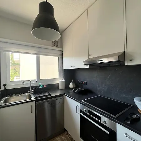 Cozy Nest, Heart Of Apartman Limassol